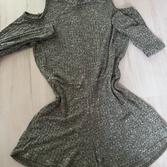 Boohoo onesie - Picture 2 of 4